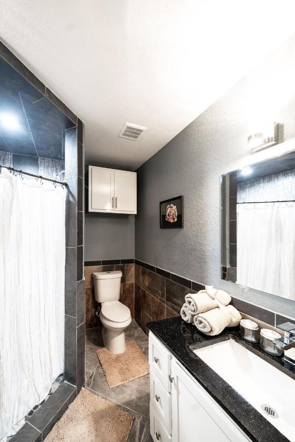 Private Hot Tub3Bd2Ba 2 Miles To Sa River Walk San Antonio Exterior photo