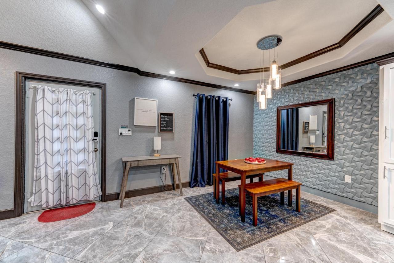Private Hot Tub3Bd2Ba 2 Miles To Sa River Walk San Antonio Exterior photo