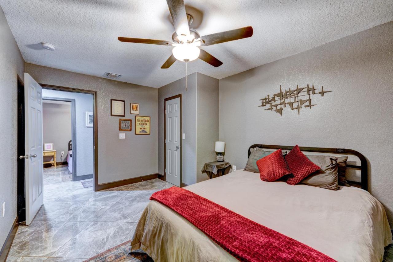 Private Hot Tub3Bd2Ba 2 Miles To Sa River Walk San Antonio Exterior photo