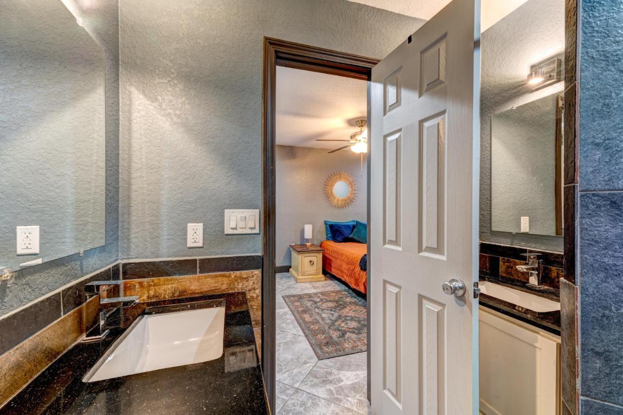 Private Hot Tub3Bd2Ba 2 Miles To Sa River Walk San Antonio Exterior photo